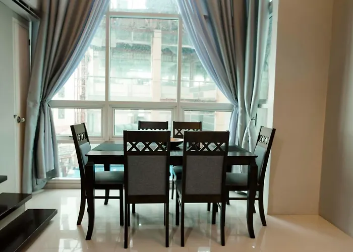 Appartement Renovated - Center - Pool Access - 2 A/cs Cebu