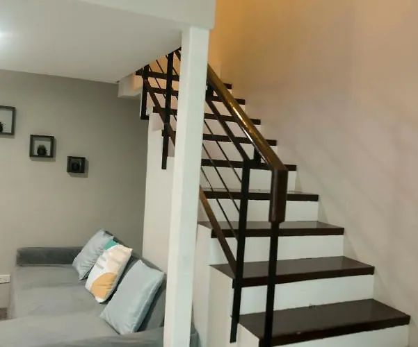 Appartement Renovated - Center - Pool Access - 2 A/cs